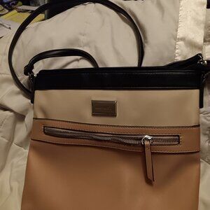 New Nine West shoulderbag